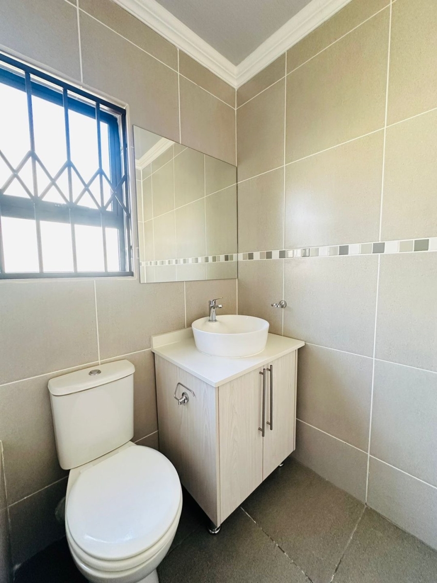 3 Bedroom Property for Sale in Bloemspruit Free State